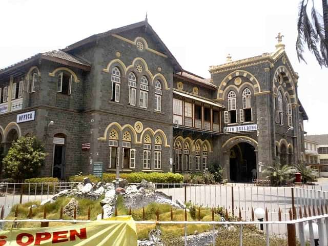 Fergusson_College